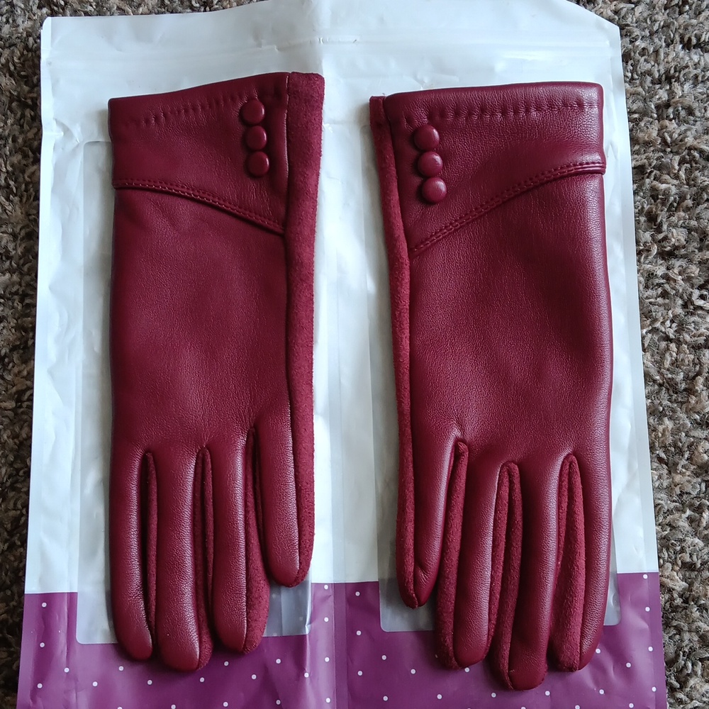 Gloves